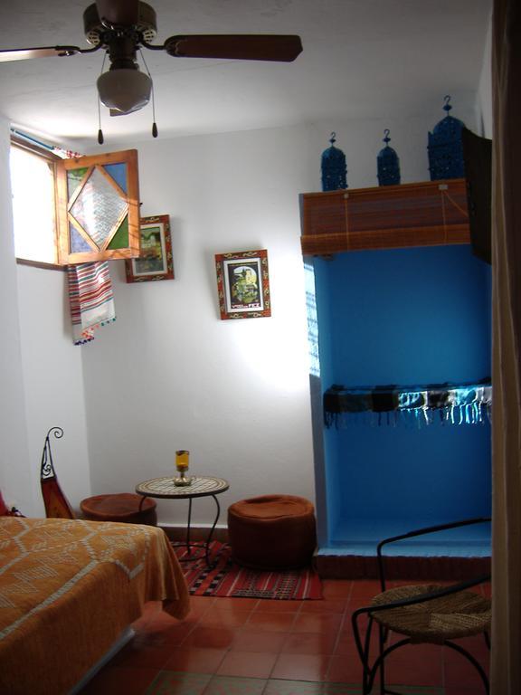 Casa La Palma Hotel Chefchaouen Room photo